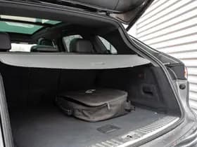 Porsche Cayenne thumbnail 31