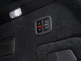Porsche Cayenne thumbnail 33