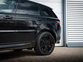Land Rover Range Rover Sport 4.4 SDV8 Autobiography 4.4 SDV8 Autobiography thumbnail 32