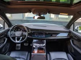 Audi Q7 4.0 TFSI SQ7 quattro 4.0 TFSI SQ7 quattro thumbnail 3