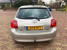 Toyota Auris thumbnail 7