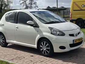 Toyota Aygo thumbnail 5