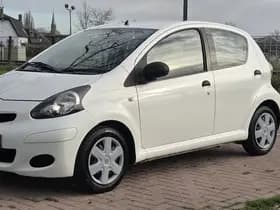Toyota Aygo thumbnail 5