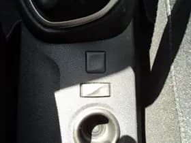 Renault Captur thumbnail 21