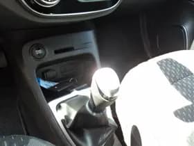 Renault Captur thumbnail 22
