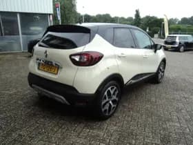 Renault Captur thumbnail 8