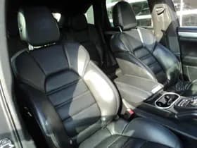 Porsche Cayenne thumbnail 20