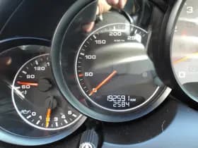 Porsche Cayenne thumbnail 28