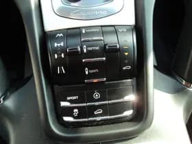 Porsche Cayenne thumbnail 32
