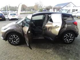 Renault Captur thumbnail 10