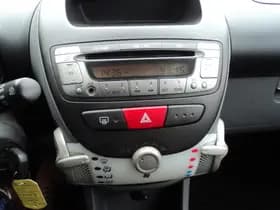 Peugeot 107 thumbnail 15