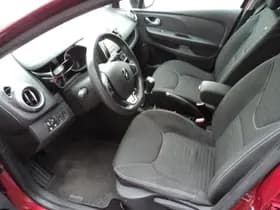 Renault Clio thumbnail 11