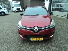 Renault Clio thumbnail 3
