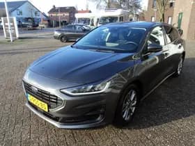 Ford Focus thumbnail 4
