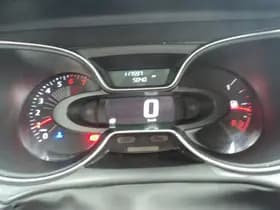 Renault Captur thumbnail 14