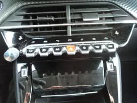 Peugeot 208 thumbnail 16