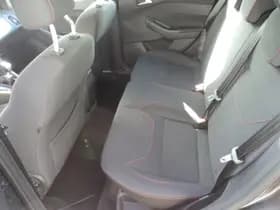 Ford Focus thumbnail 12