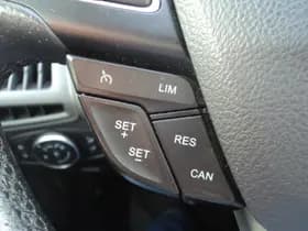 Ford Focus thumbnail 19