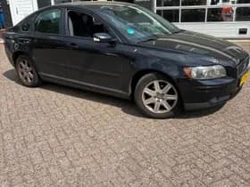 Volvo S40 thumbnail 2