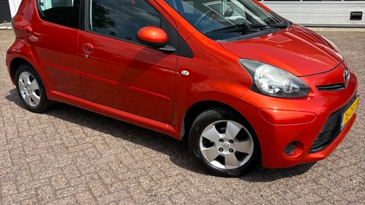 Toyota Aygo — foto 1