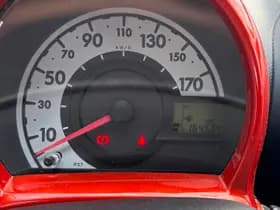Toyota Aygo thumbnail 14