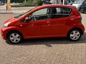 Toyota Aygo thumbnail 5
