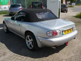 MAZDA MX5 1.6 Sofftop Nieuw!! onderhoud bekend thumbnail 3