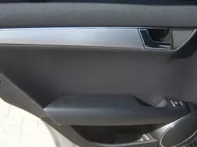 Mercedes-Benz C-Klasse Estate C180 BlueEFFICIENCY Premium Edition Avantgarde thumbnail 12