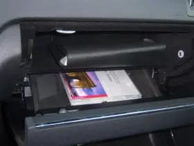 Mercedes-Benz C-Klasse Estate C180 BlueEFFICIENCY Premium Edition Avantgarde thumbnail 25