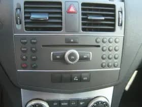 Mercedes-Benz C-Klasse Estate C180 BlueEFFICIENCY Premium Edition Avantgarde thumbnail 30