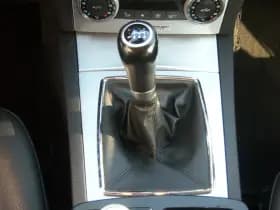 Mercedes-Benz C-Klasse Estate C180 BlueEFFICIENCY Premium Edition Avantgarde thumbnail 32