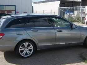 Mercedes-Benz C-Klasse Estate C180 BlueEFFICIENCY Premium Edition Avantgarde thumbnail 6
