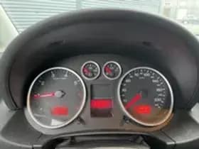 AUDI A2 1.4i Pro Line BBY thumbnail 16