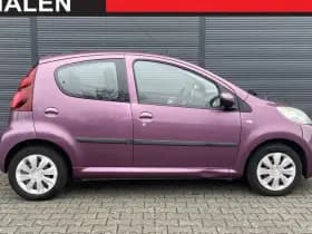 Peugeot 107 1.0 68PK 5D Active | Airco | Centrale vergrendeling | Export | thumbnail 6