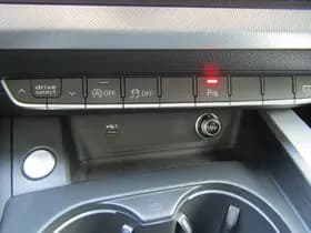 Audi A4 Avant 2.0 TFSI 191 PK AUTOM. NAVI BLUET. ECC thumbnail 19