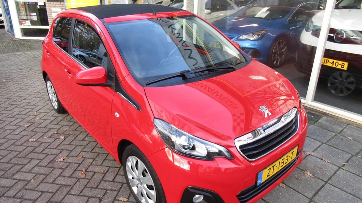 Peugeot 108 1.0 TOP ACTIVE ELEK. DAK BLUET. CAMERA — foto 1