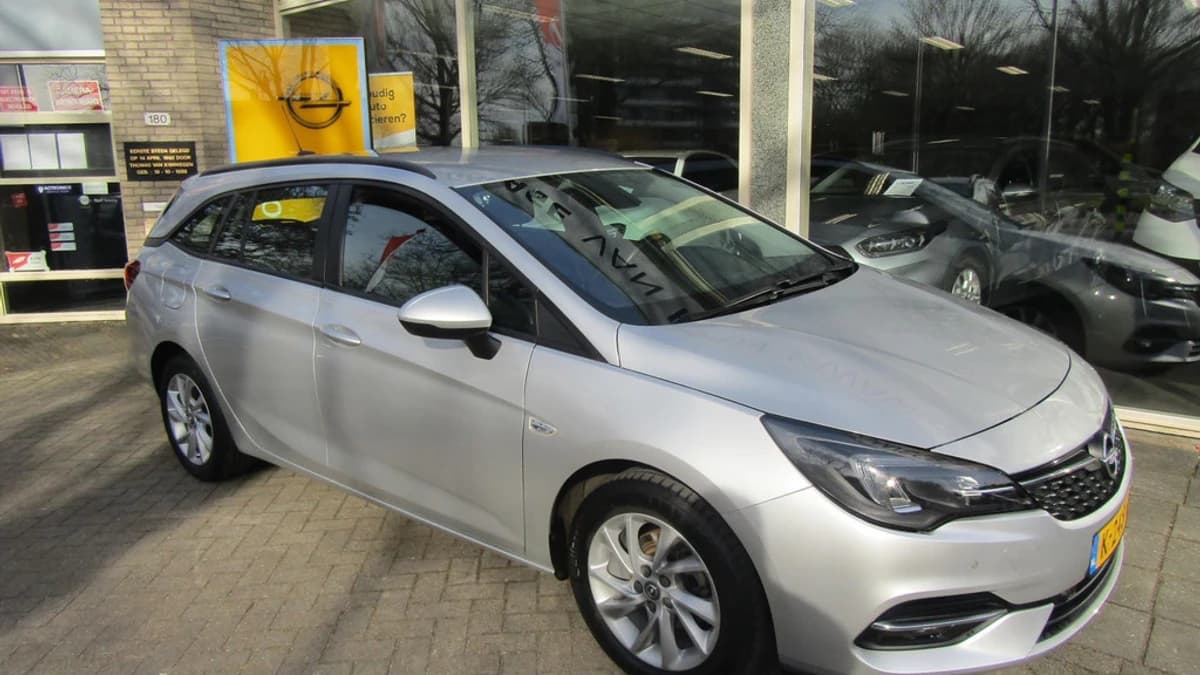 Opel Astra Sports Tourer 1.2 Turbo 110pk NAVIGATIE BLUETOOTH — foto 1