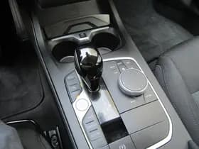 BMW 1-Serie (f40) 118i AUTOMAAT NAVIGATIE CAMERA BLUET. thumbnail 12