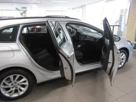 Opel Astra Sports Tourer 1.2 Turbo 110pk ECC, NAVI, BLUET, L.M. VELG. thumbnail 7