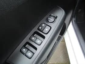 Kia Picanto 1.0 MPi 67pk 4-zits ComfortLine thumbnail 12