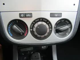 Opel Corsa 1.4 Twinport 100pk 5d Edition thumbnail 11