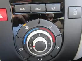 Kia Venga 1.4 CRDi 77pk Comfort Pack thumbnail 10