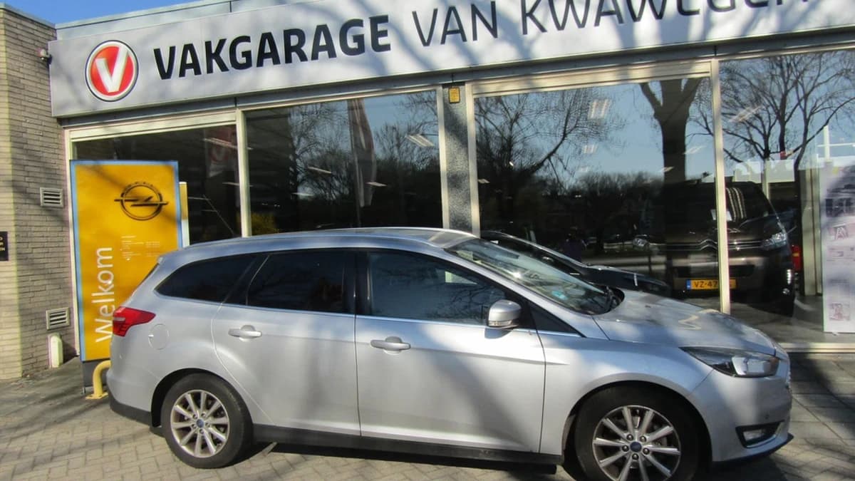 Ford FOCUS Wagon 1.0 EcoBoost 125pk First Edition — foto 1