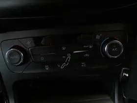 Ford Focus thumbnail 14