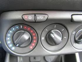 Opel Corsa thumbnail 13