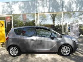 Opel Meriva thumbnail 2