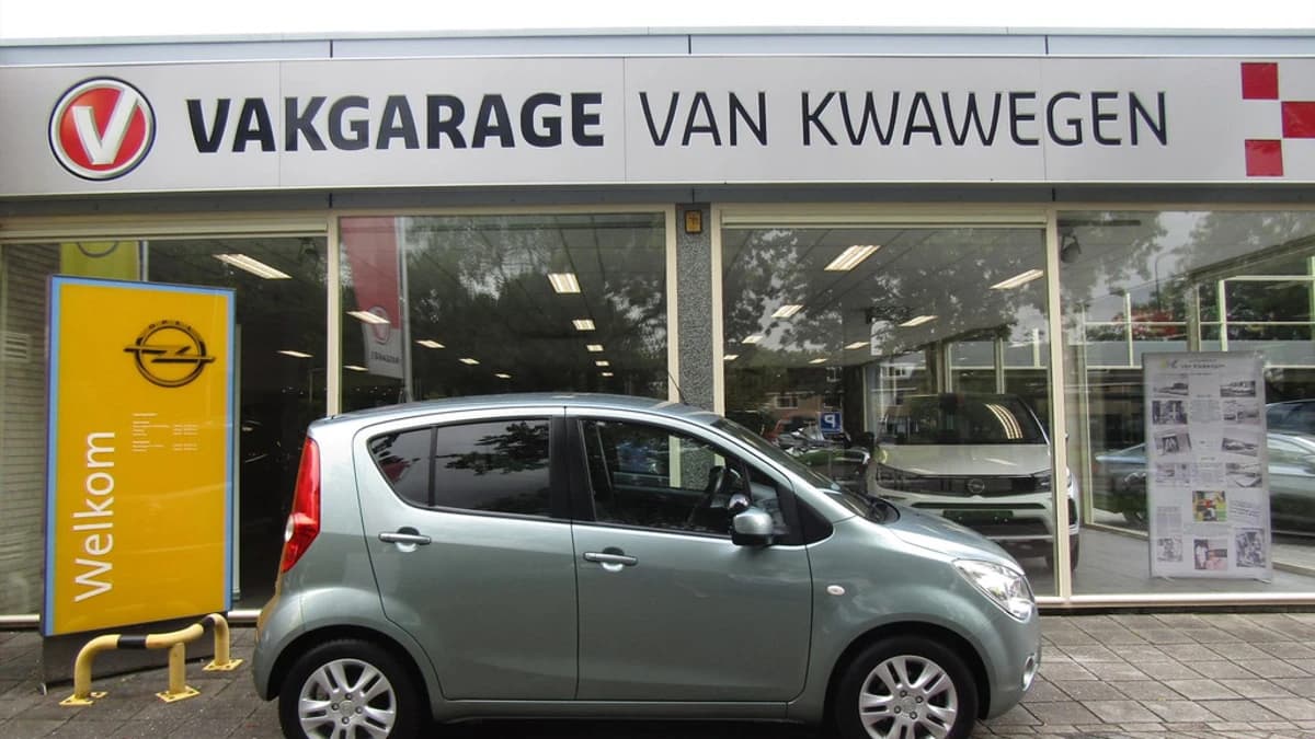 Opel Agila — foto 1