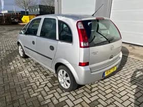 Opel Meriva thumbnail 4