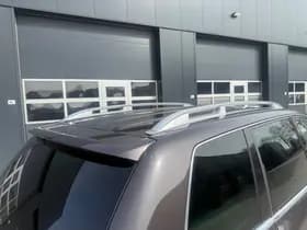 Volkswagen Touareg thumbnail 8