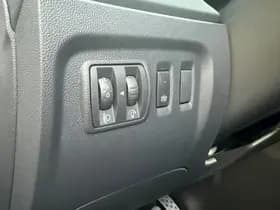 Renault Captur thumbnail 45